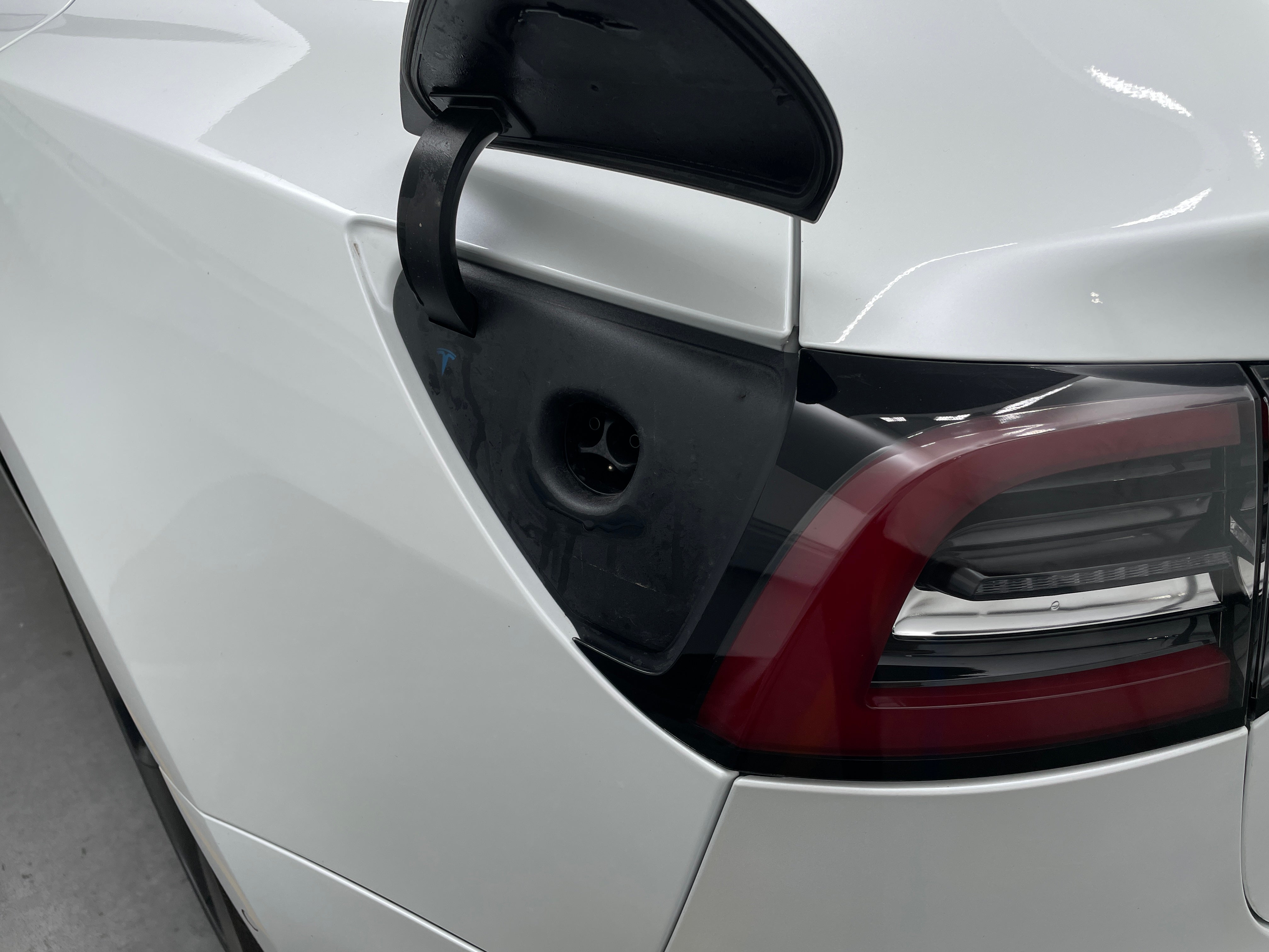 tesla model 3 2020 5YJ3E1EA7LF599068 image tesla model 3 2020 5YJ3E1EA7LF599068 image